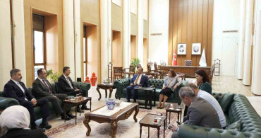 Vali Çeber ve Şahin, MFF Ortadoğu Gıda Fuarı'na destek verdi