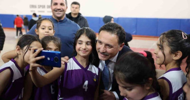 Vali Çiçek: ERVA Spor Okulları’na kayıtlar artık bir tık ötede
