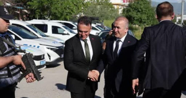 Vali Numan Hatipoğlu, Bayramda Güvenlik Ekipleriyle Buluştu