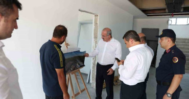 Vali Ömer Toraman Etili Köyü’nde vatandaşlarla bir araya geldi