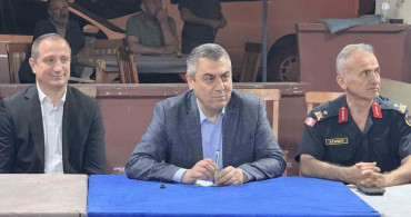 Vali Toros Tarsus’ta Vatandaşlarla Buluştu