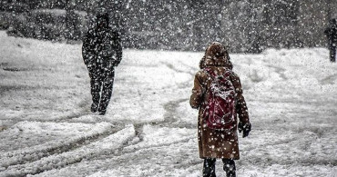 Valiliklerden Peş Peşe Açıklamalar: Birçok İlde Eğitim Öğretime Bir Gün Ara Verildi!