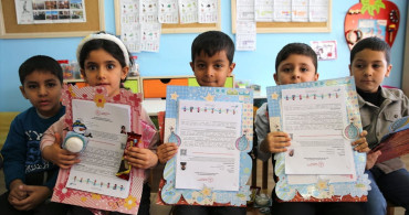Van, Bitlis, Muş ve Hakkari'de Öğrenciler Karnelerini Aldı