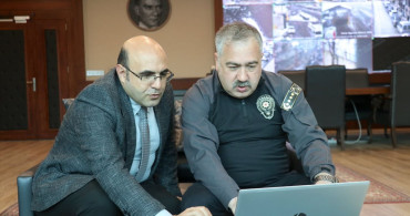 Van Emniyet Müdürü Mutlu, 'Yılın Kareleri' Oylamasında