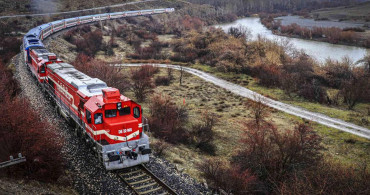 Van Gölü Ekspresi ile unutulmaz anlar yaşayabilirsiniz: İşte doğu turu için ödenmesi gereken bilet fiyatları