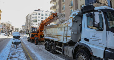 Van, Hakkari, Bitlis ve Muş'ta Olumsuz Hava Koşulları Ulaşımı Olumsuz Etkiliyor
