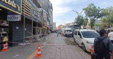 Van'da Beton Parçası Korku Yarattı