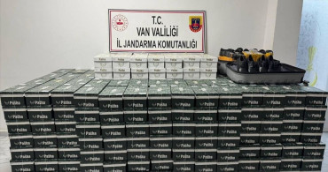 Van'da Gümrük Kaçağı Ayakkabı Operasyonu