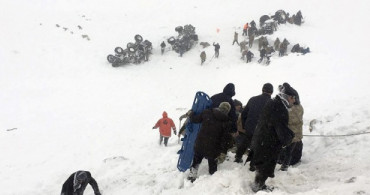 Van'da Çığ Faciası: Hayatını Kaybedenlerin Sayısı 33'e Yükseldi!