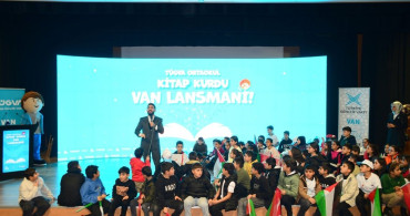 Van'da Kitap Kurdu Yarışması Tanıtımı Yapıldı