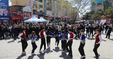 Van'ın Kurtuluşu Coşku İle Kutlandı