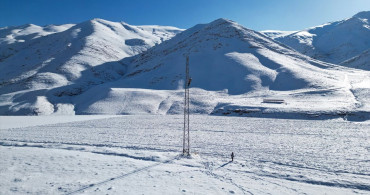 VEDAŞ'ta 30 Yıllık Fedakarlık: Dağlarda Elektrik Arızalarına Mücadele