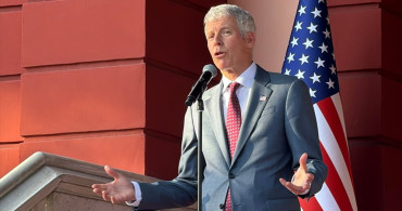 Venezuela'da Tarihi Görüşme: ABD Enerji Bakanı Wright, Geçici Devlet Başkanı Rodriguez ile Buluştu