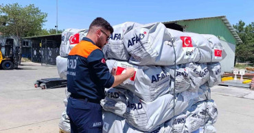 Venezuela'ya 30 ton insani yardım malzemesi gönderildi