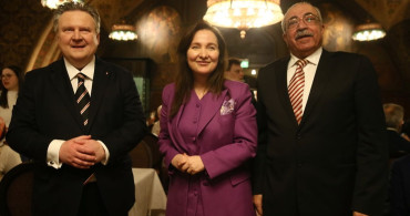 Viyana Belediyesi Ramazan İftar Programı Düzenledi