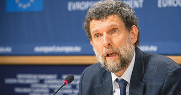 Viyana Sözleşmesi İhlali Krizinin Nedeni Genç Diplomatlar Çıktı