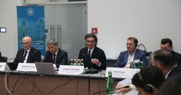 Viyana'da Türk Haftası'nda Ulaştırma ve Ticaret Toplantısı