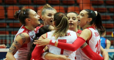 Voleybolda Ay-Yıldızlı Kızlar Tarih Yazdı!