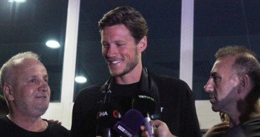 Wout Weghorst: Taraftarların uzun bir süredir beni beklediğini biliyorum. Burada olmak çok güzel