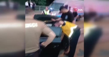 Yağışlı yolda iki otomobil çarpıştı: 4 yaralı