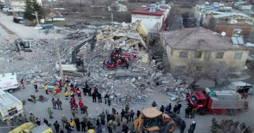 Yağmacıların başı belada: İHA’lar afet bölgesinde denetimde