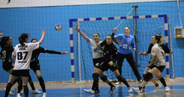 Yalıkavakspor, Lider Bursa'yı Yendi