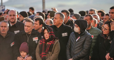 Yalova'da DEAŞ Operasyonunda Şehit Olan 3 Polis İçin Tören Düzenlendi