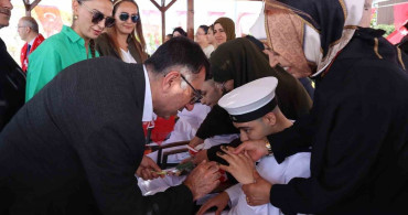 Yalova'da Engelli Gençlere Asker Eğlencesi Düzenlendi