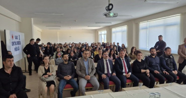 Yalvaç’ta Bağımlılıkla Mücadele Paneli Düzenlendi