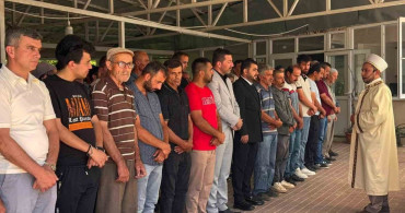 Yangında hayatını kaybeden 2 yaşındaki çocuk toprağa verildi