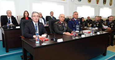 Yapay Zeka ve Savunma Sanayii: İzmir Paneli