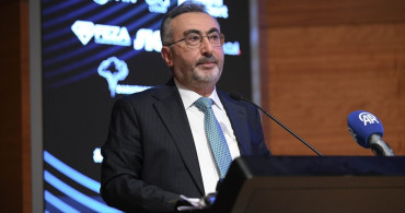 Yapay Zeka Zirvesi 2025'te Teknolojinin Geleceği Tartışıldı
