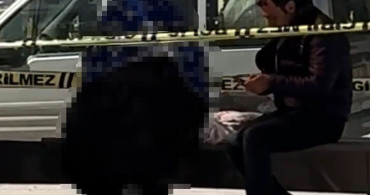 Yaşlı Adam Ekmek Alma Amaçlı Dışarı Çıktı, Otobüs Durağında Hayatını Kaybetti