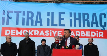 Yazıhan Belediye Başkanı Göçer, CHP İhraç Sürecine Karşı Miting Düzenledi