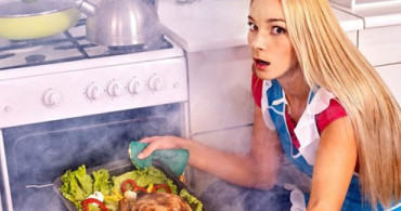 Yemek Kokusunu Evden Nasıl Çıkarırsınız? 