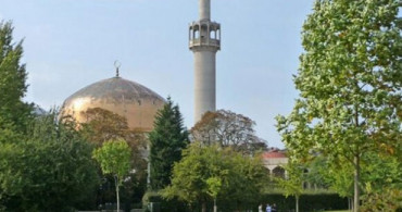 Yeni Zelanda Saldırısının Ardından, İngiltere Camilerdeki Güvenliği Artırdı