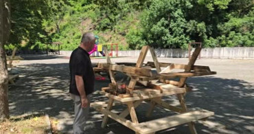 Yenice belediye başkanından örnek davranış: İşçileri dinlendirdi, kendisi çalıştı