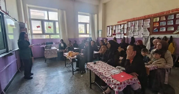 Yeşilay Kars Şubesi, Bağımlılıkla Mücadele Eğitimi Düzenledi