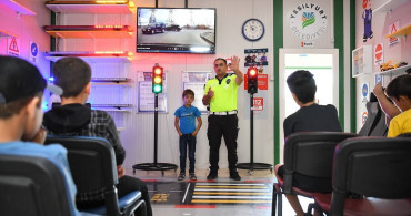 Yeşilyurt Trafik Eğitim Parkı’nda 6 bin 820 öğrenciye uygulamalı trafik eğitimi verildi