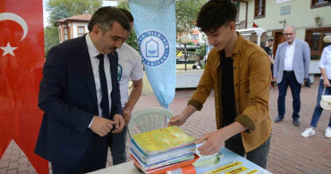 Yıldırım'da kitap kampanyası ile hem vatandaşlar hem doğa kazandı