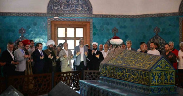 Yıldırım’da Sultan Çelebi Mehmed dualarla anıldı