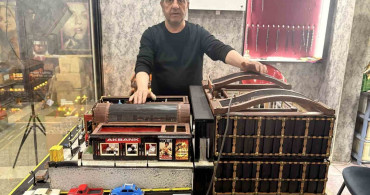 Yılmaz Küçükoğlu'nun Geri Dönüşümle Canlandırdığı Tarihi Dadaş Sineması