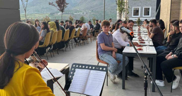 YKS Öncesi Öğrencilere Moral Desteği
