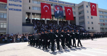 Yozgat Polis Meslek Eğitim Merkezi 32. dönem mezuniyet töreni duygusal anlara sahne oldu
