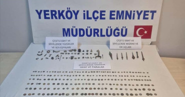 Yozgat'ta Tarihi Eser Operasyonu: 328 Sikke ve 56 Obje Ele Geçirildi