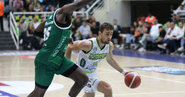 Yukatel Merkezefendi, Bursaspor'u Mağlup Etti
