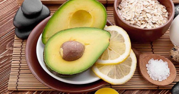 Yumuşacık ve Pürüzsüz Bir Cilt İçin Avokado Maskesi