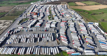 Yunan Çiftçi Eylemleri Sınır Trafiğinde Sorun Yarattı