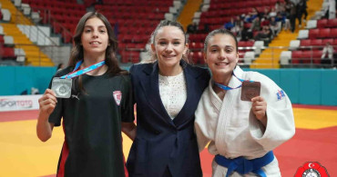 Yunusemreli Judocular Türkiye Şampiyonası'nda Başarıya İmza Attı