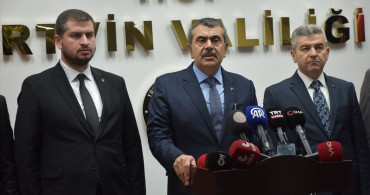 Yusuf Tekin'den Eğitimde Reform ve Eleştirilere Cevap